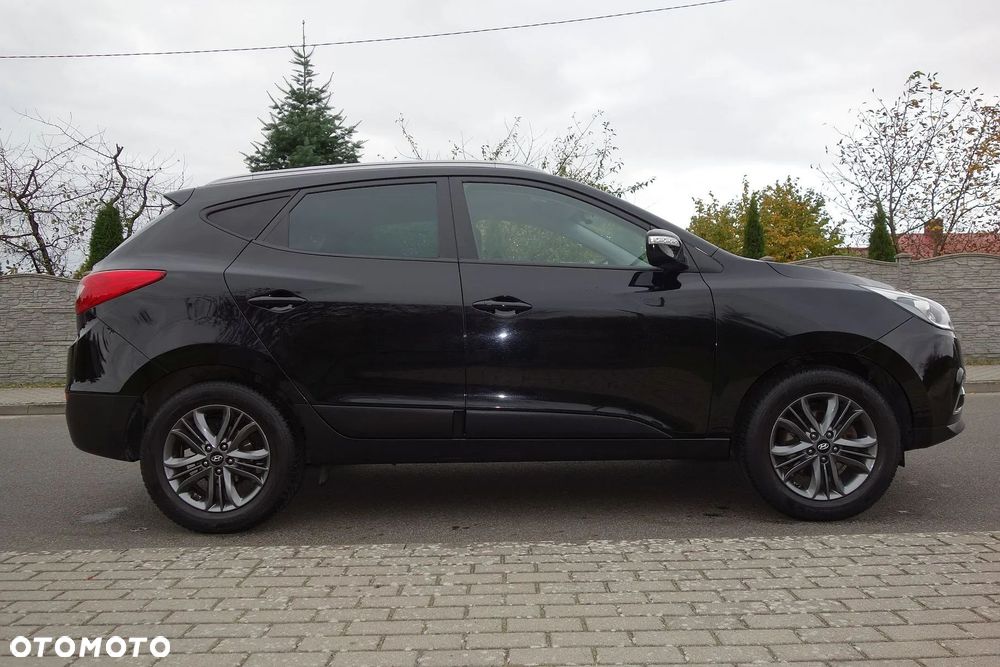 Hyundai ix35 1.6 2WD Fifa World Cup Edition - 24