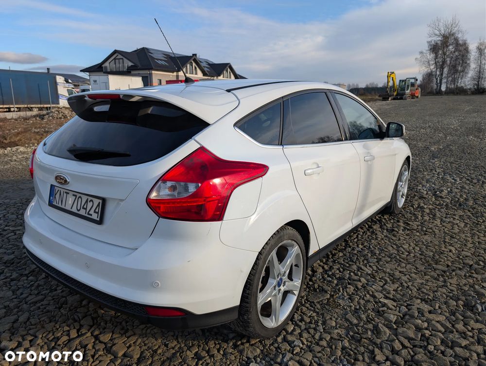 Ford Focus - 11