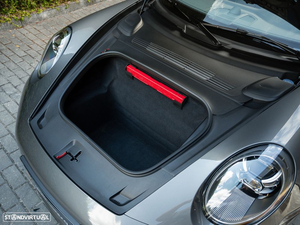 Porsche 911 (992) Carrera S PDK - 12