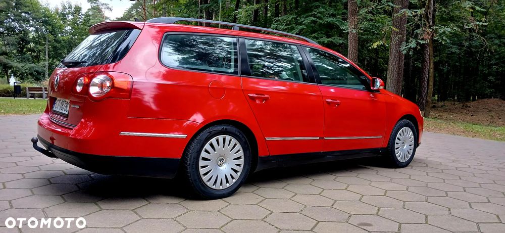 Volkswagen Passat 1.9 TDI Trendline - 4
