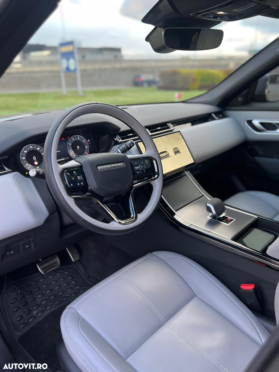 Land Rover Range Rover Velar R-Dynamic 2.0 P250 SE - 12