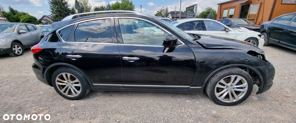 Infiniti EX - 19