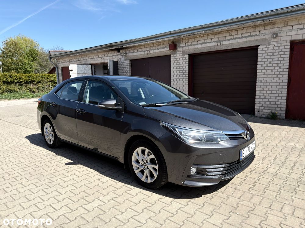 Toyota Corolla 1.6 Premium - 10