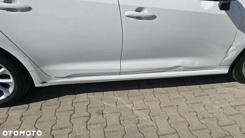 Toyota Corolla 1.5 Comfort - 12