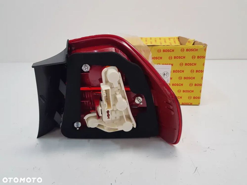NOWA Lampa tył tylna lewa prawa BMW 3 E90 SEDAN ORYGINALNA 0319318203 0319318204 - 3