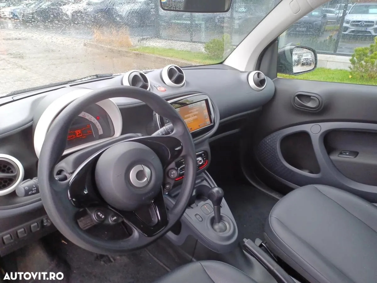 Smart Fortwo 60 kW electric drive - 9