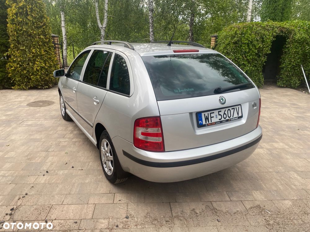 Skoda Fabia 1.4 16V Ice Classic + - 3