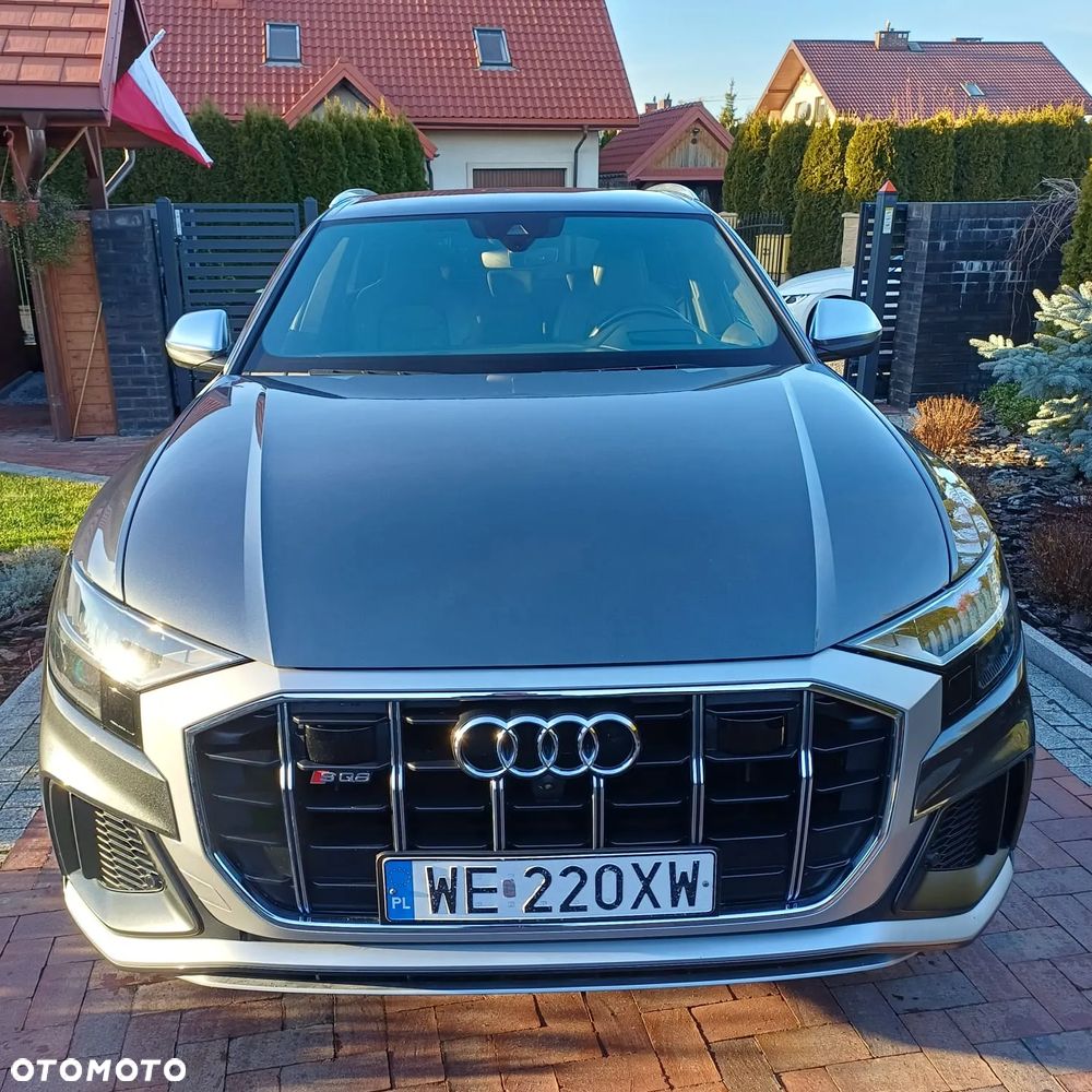 Audi SQ8 - 2