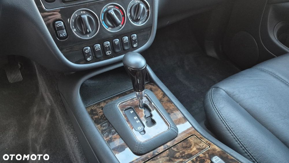 Mercedes-Benz ML - 33