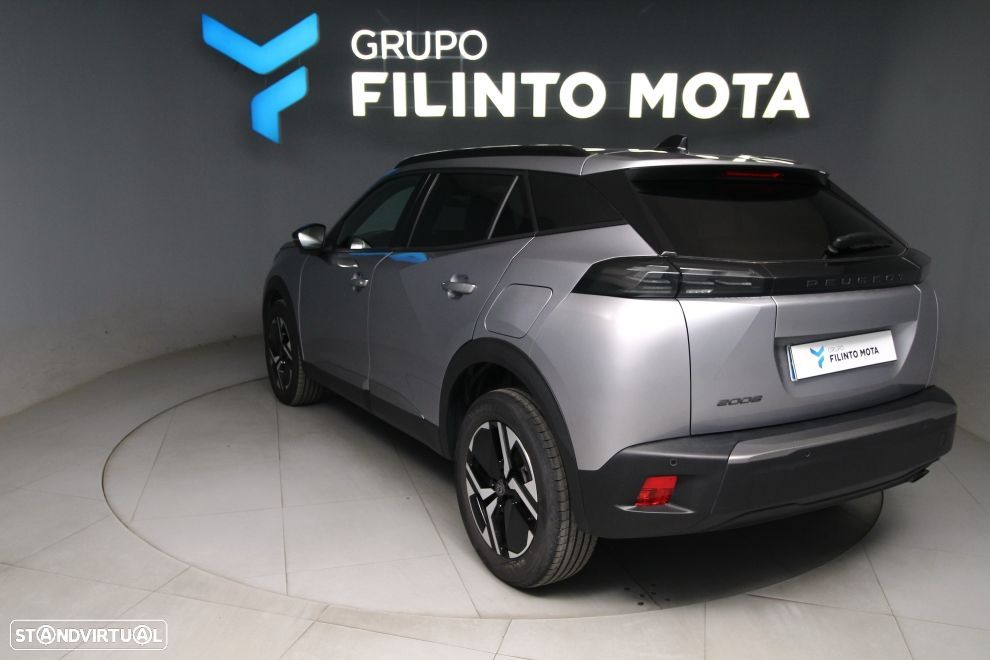 Peugeot 2008 1.2 PureTech Allure - 4