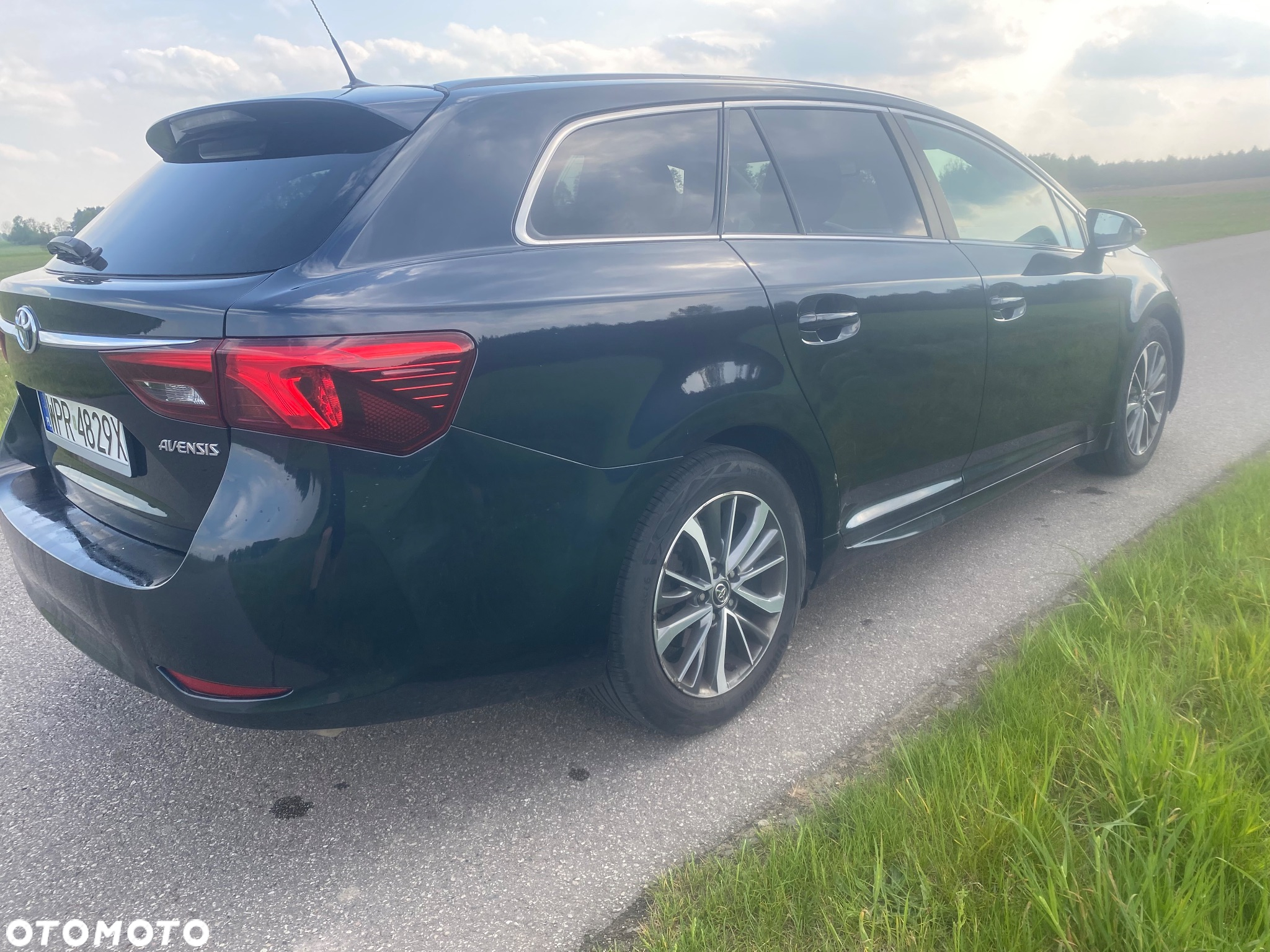 Toyota Avensis 2.0 D-4D Prestige - 3