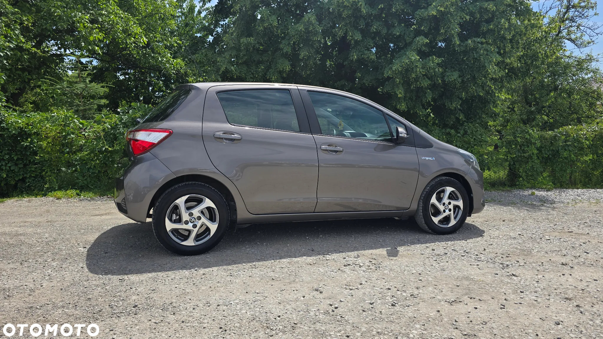 Toyota Yaris 1.5 Premium CVT - 7