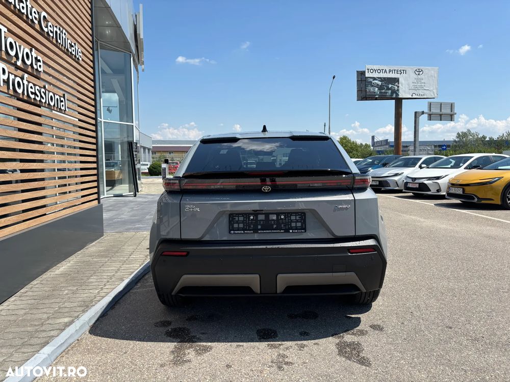 Toyota C-HR 72 kWh Dynamic Long Range - 10