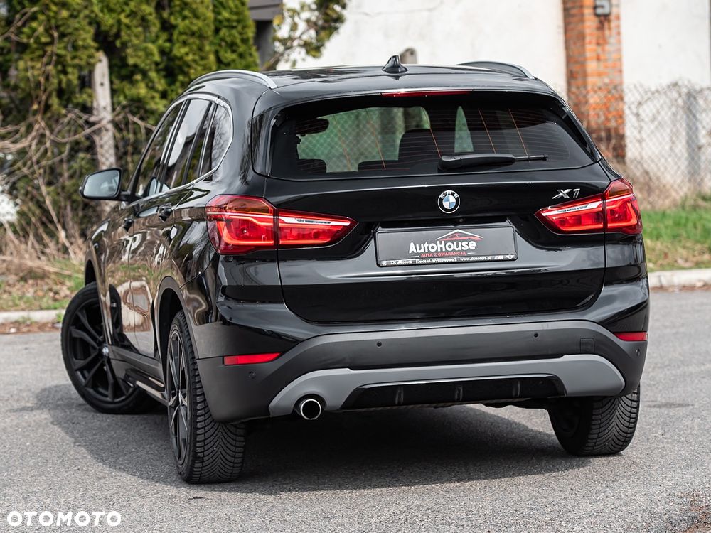 BMW X1 xDrive18d xLine sport - 11