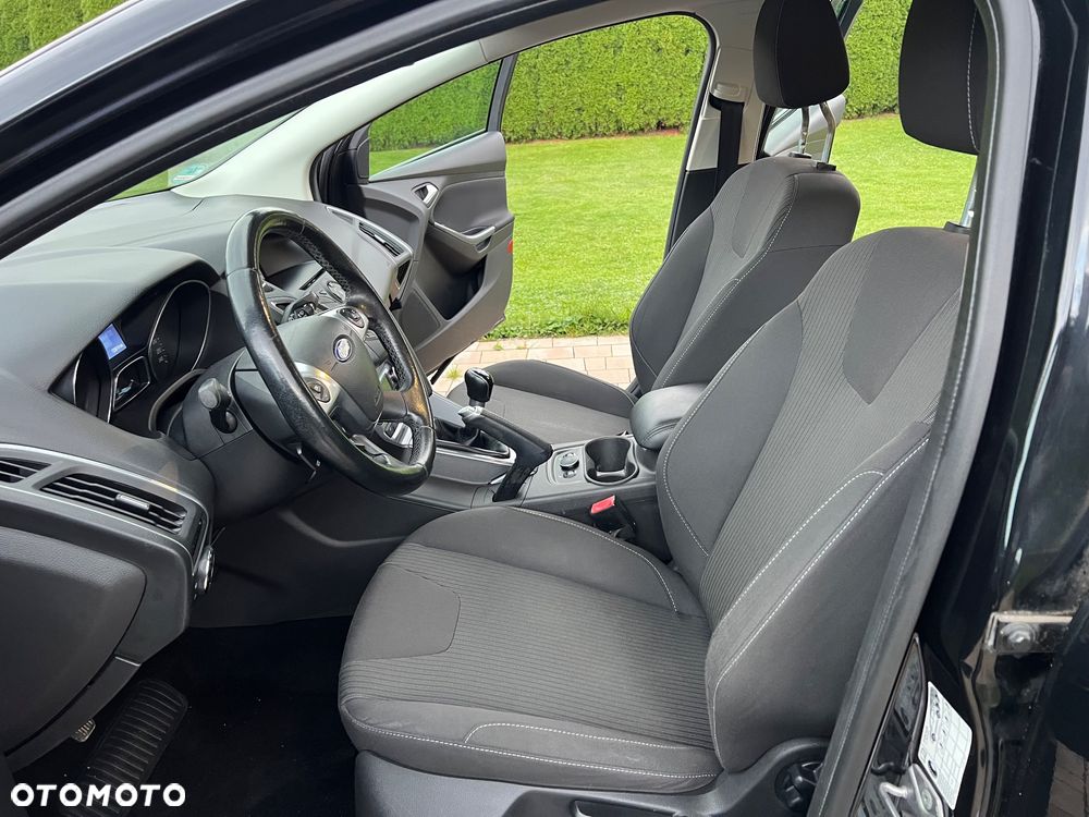 Ford Focus 1.6 EcoBoost Start-Stopp-System Titanium - 32