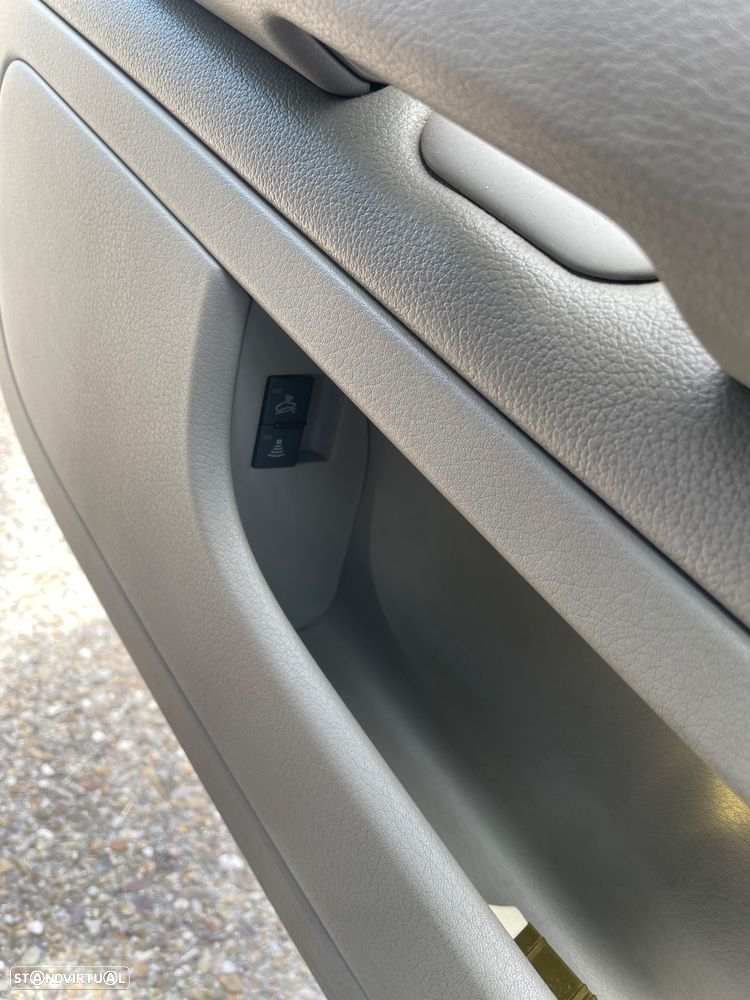 Audi A4 2.0 TDI - 8