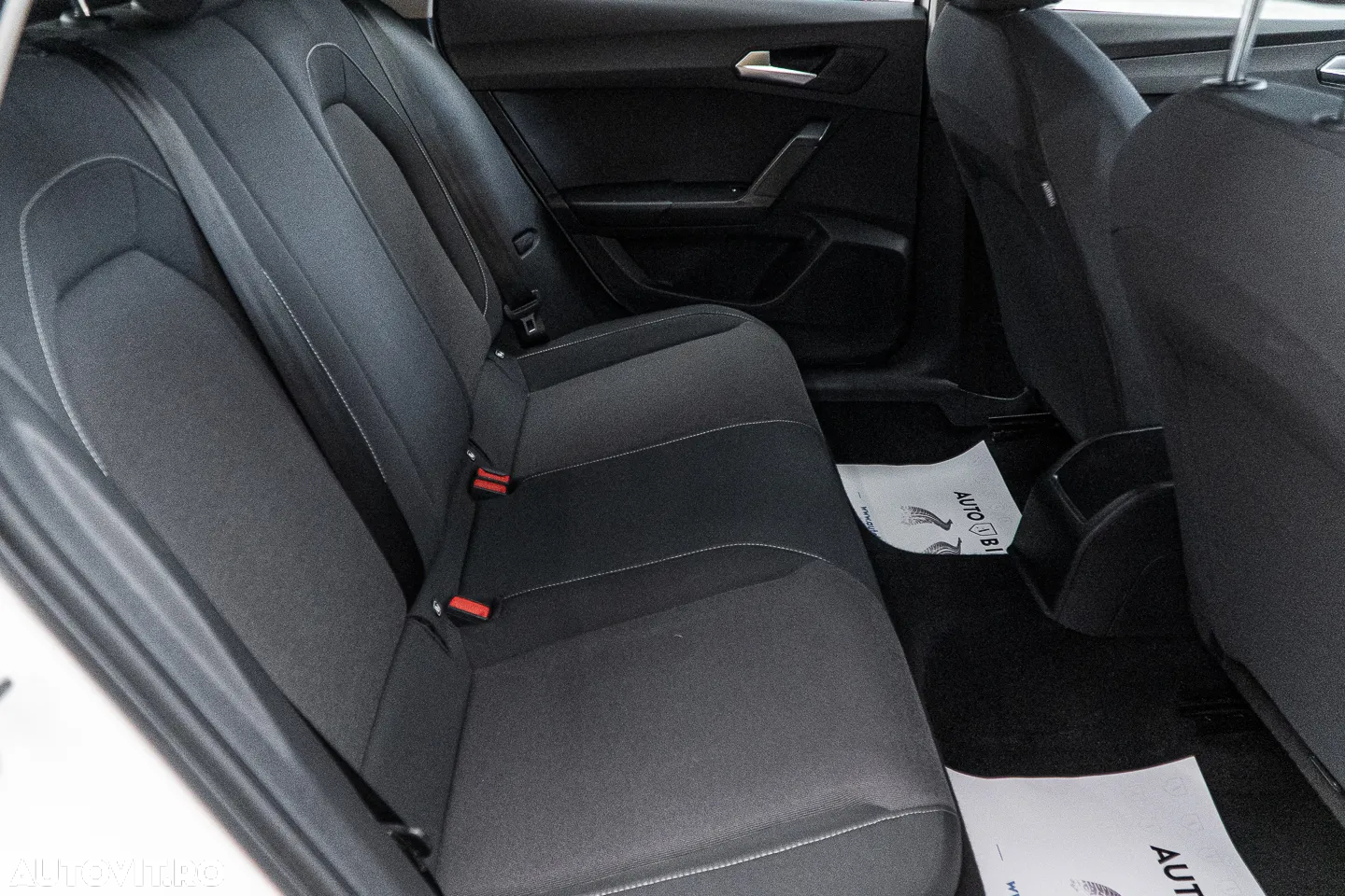 Seat Leon 2.0 TDI Reference - 9
