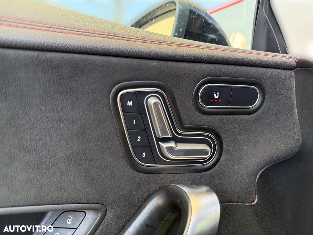 Mercedes-Benz CLA 250 e Coupe - 17