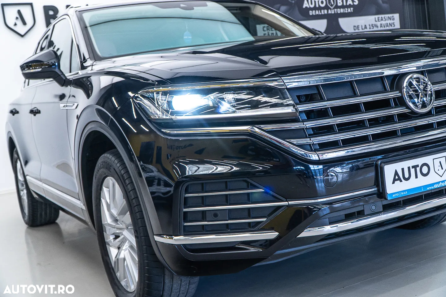 Volkswagen Touareg 3.0 V6 TDI 4Motion DPF Automatik Atmosphere - 31