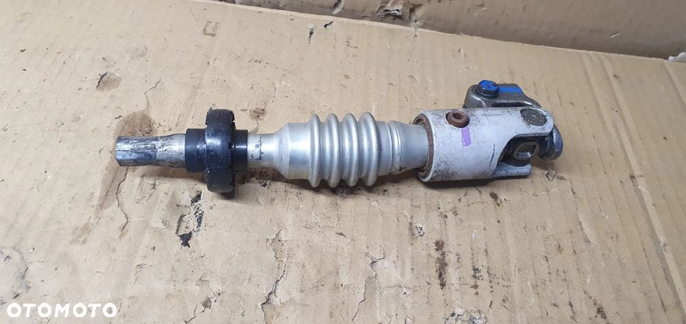 Krzyżak kolumny kierowniczej Mercedes ML W164 - 6