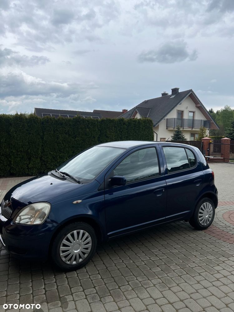Toyota Yaris 1.0 Sol - 6