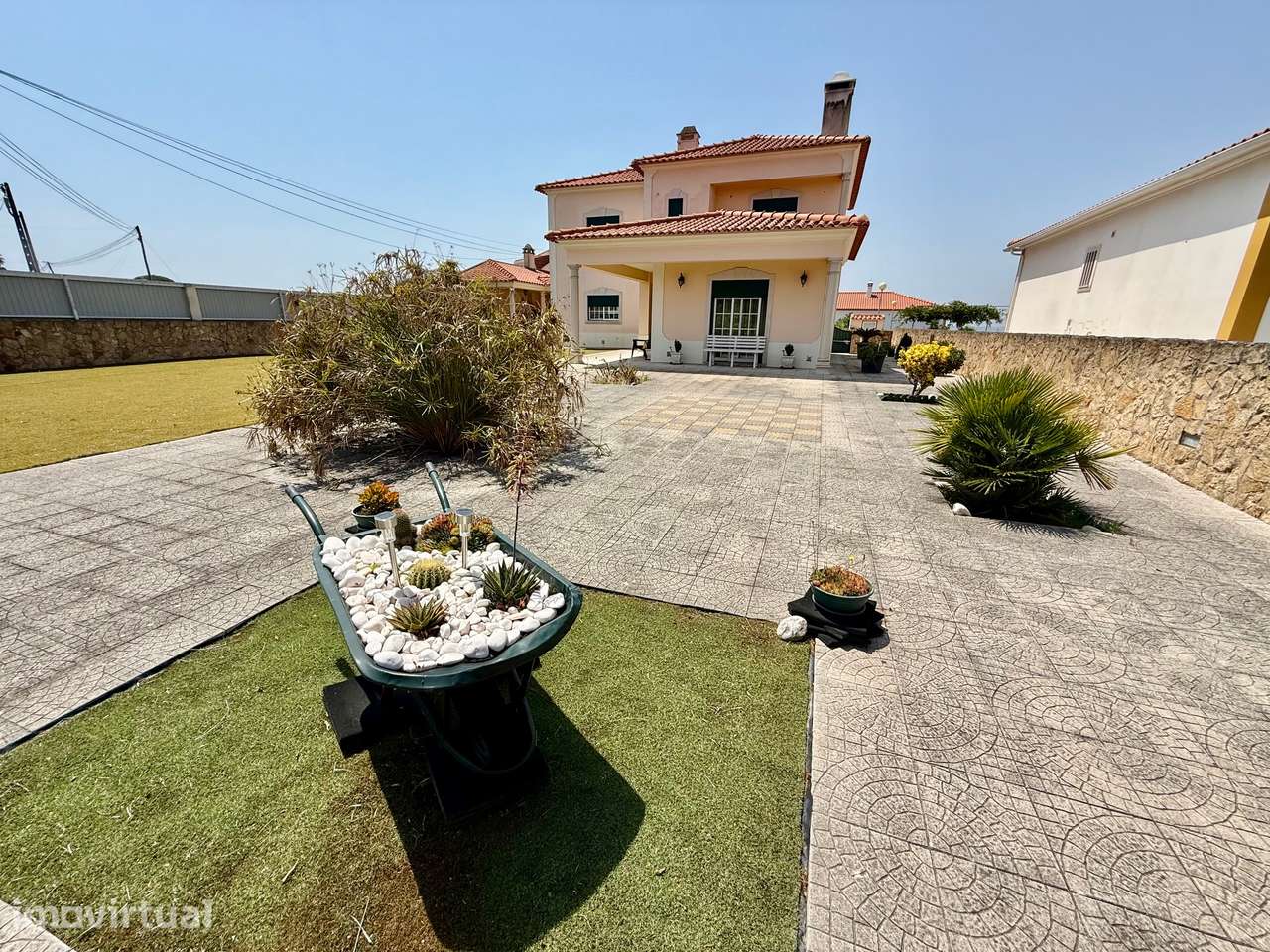 Moradia com garagem e jardim espaçoso - entre Caldas Rainha e Óbidos - Grande imagem: 4/38