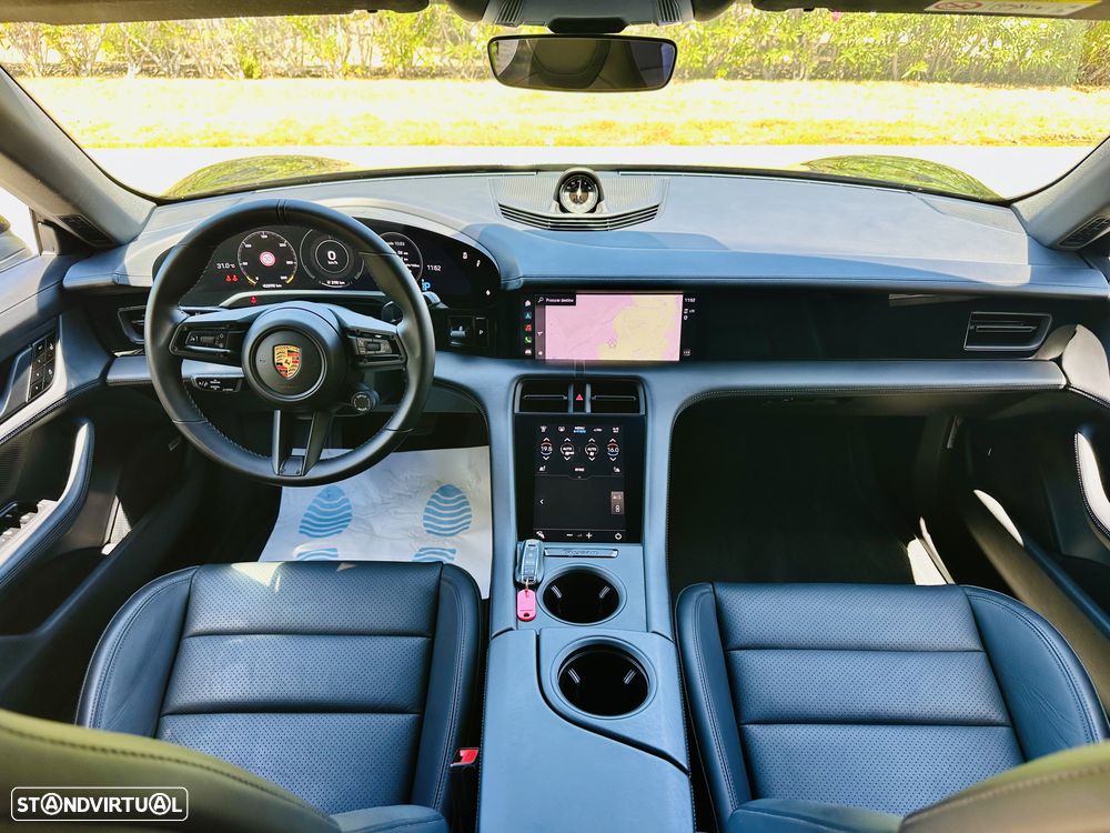 Porsche Taycan Standard - 28