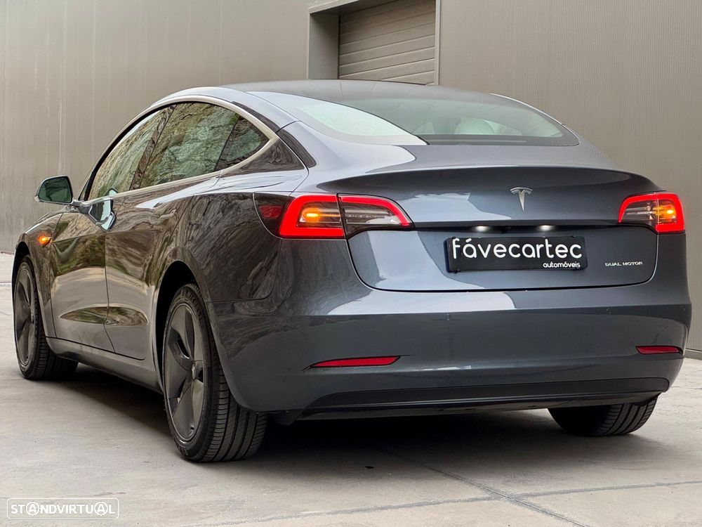 Tesla Model 3 Long Range AWD Dual Motor - 40
