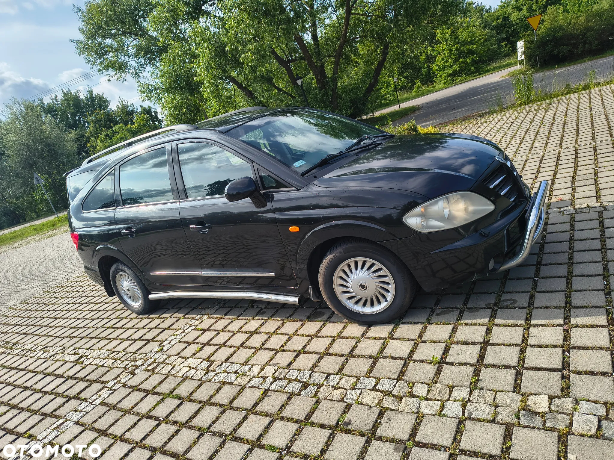 SsangYong/KGM Rodius - 5