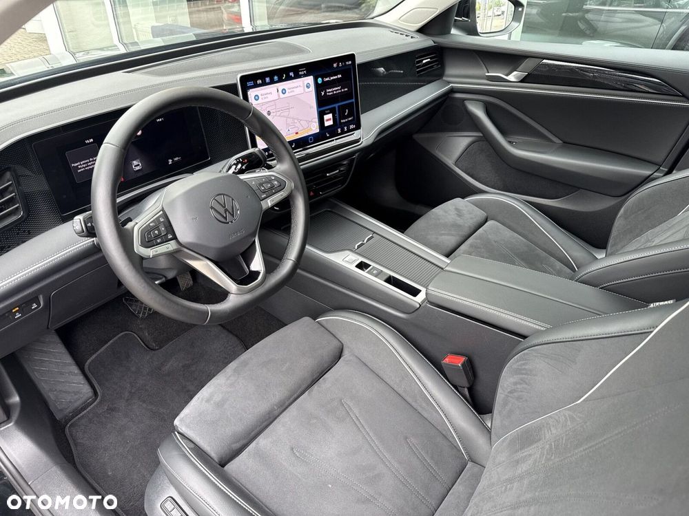 Volkswagen Passat Variant 1.5 TSI ACT mHEV Business Plus DSG - 12