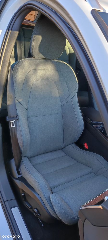 Volvo V60 Cross Country - 26