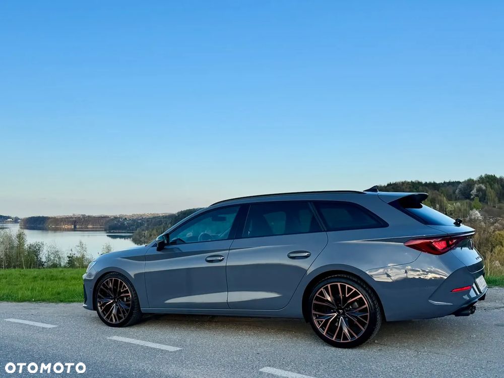 Cupra Leon Sportstourer 2.0 TSI 4Drive VZ DSG - 2