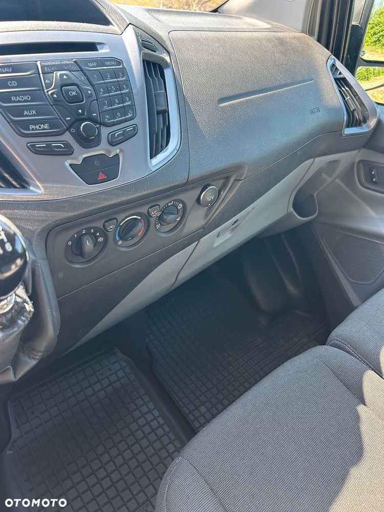 Ford Transit - 10