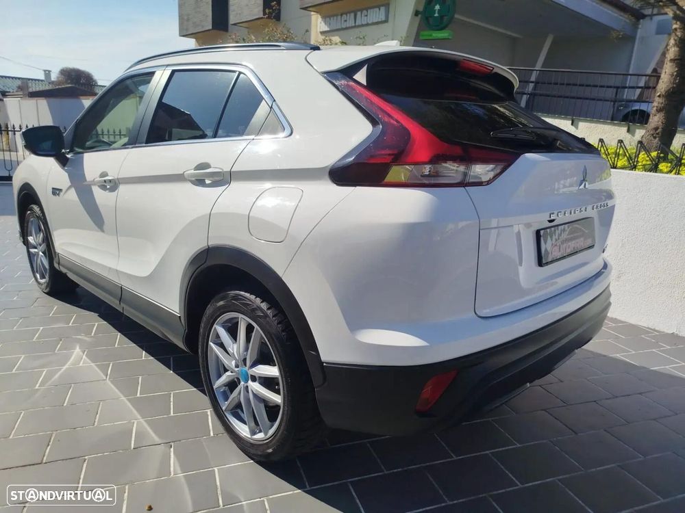 Mitsubishi Eclipse Cross - 3