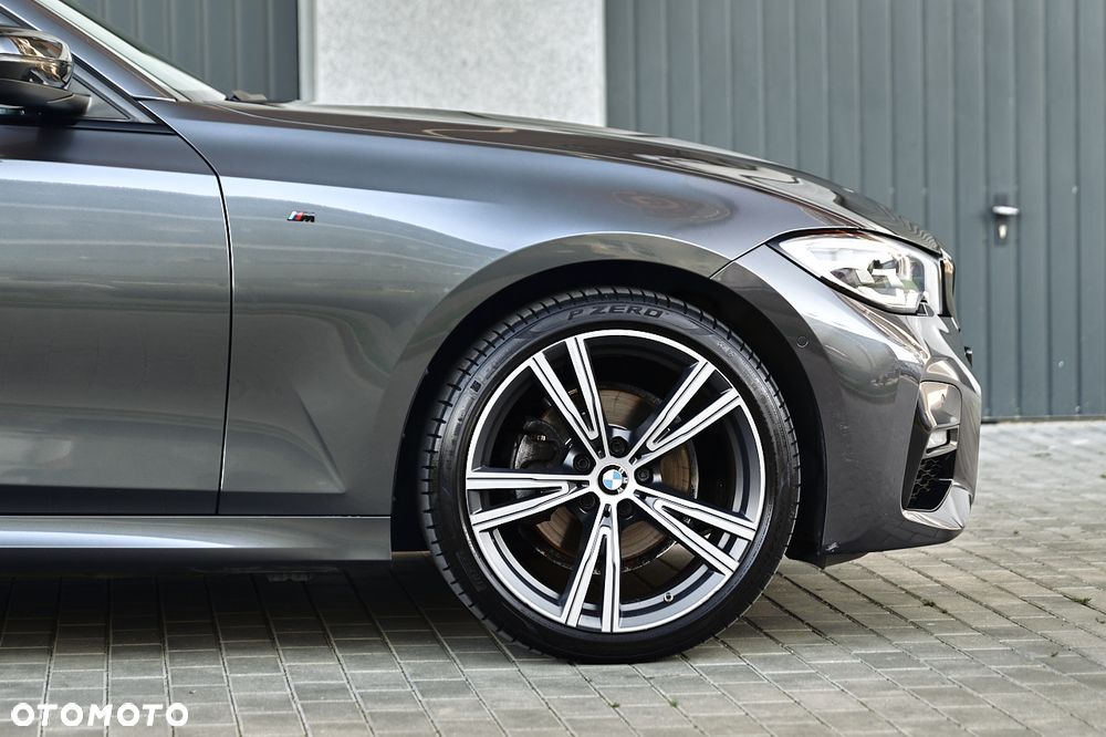 BMW Seria 3 320d xDrive M Sport Shadow - 21