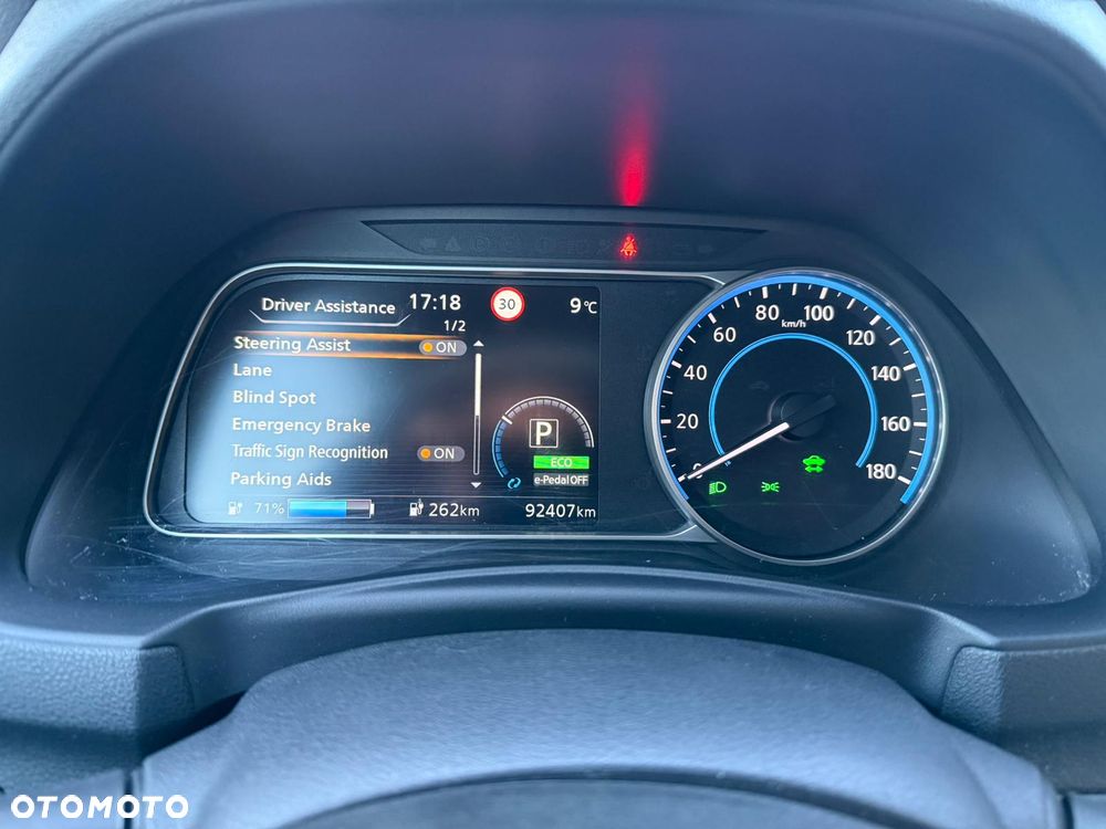 Nissan Leaf 62 kWh e+ Tekna - 27