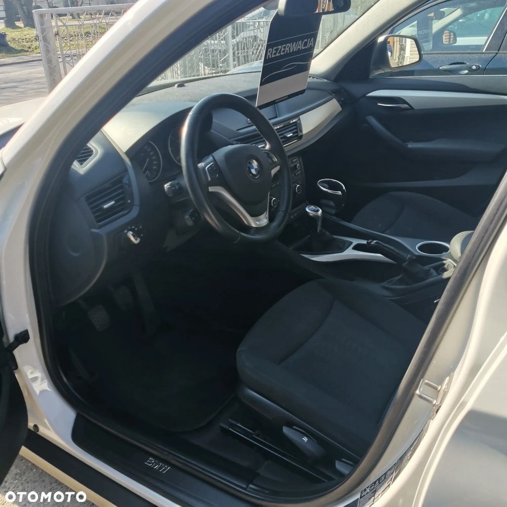 BMW X1 xDrive18d xLine - 6