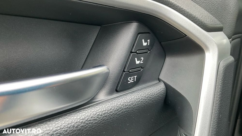 Toyota RAV4 2.5 Hybrid VVT-iE 4x4 Luxury Premium - 15