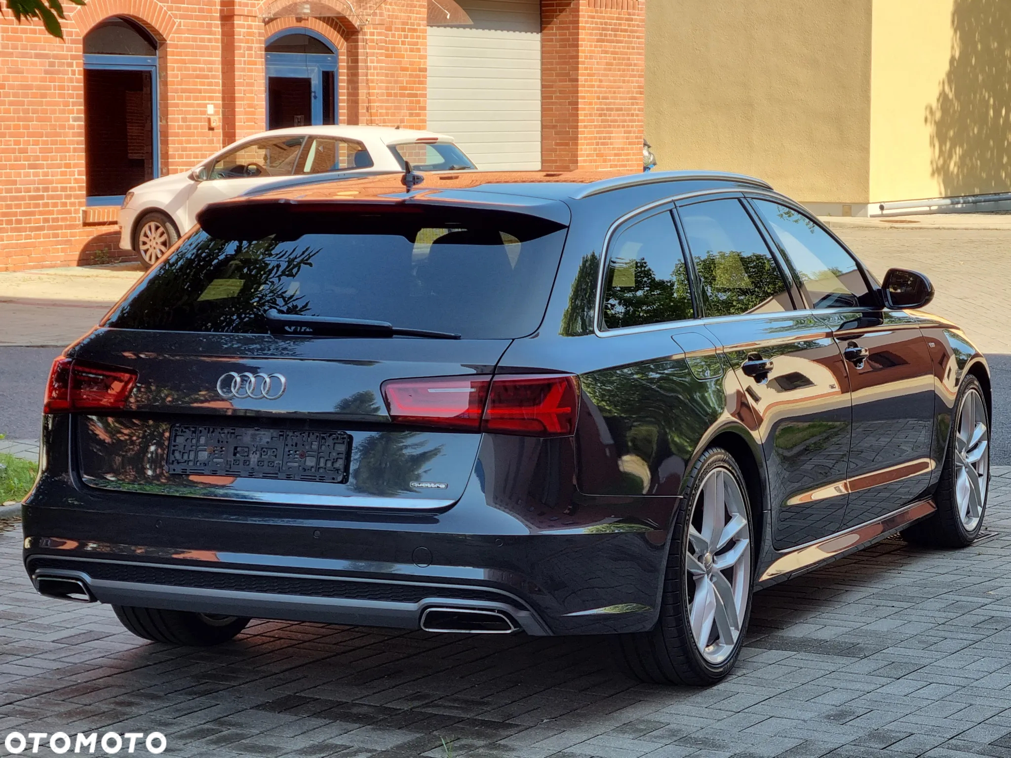 Audi A6 Avant 3.0 TDI quattro S tronic - 5