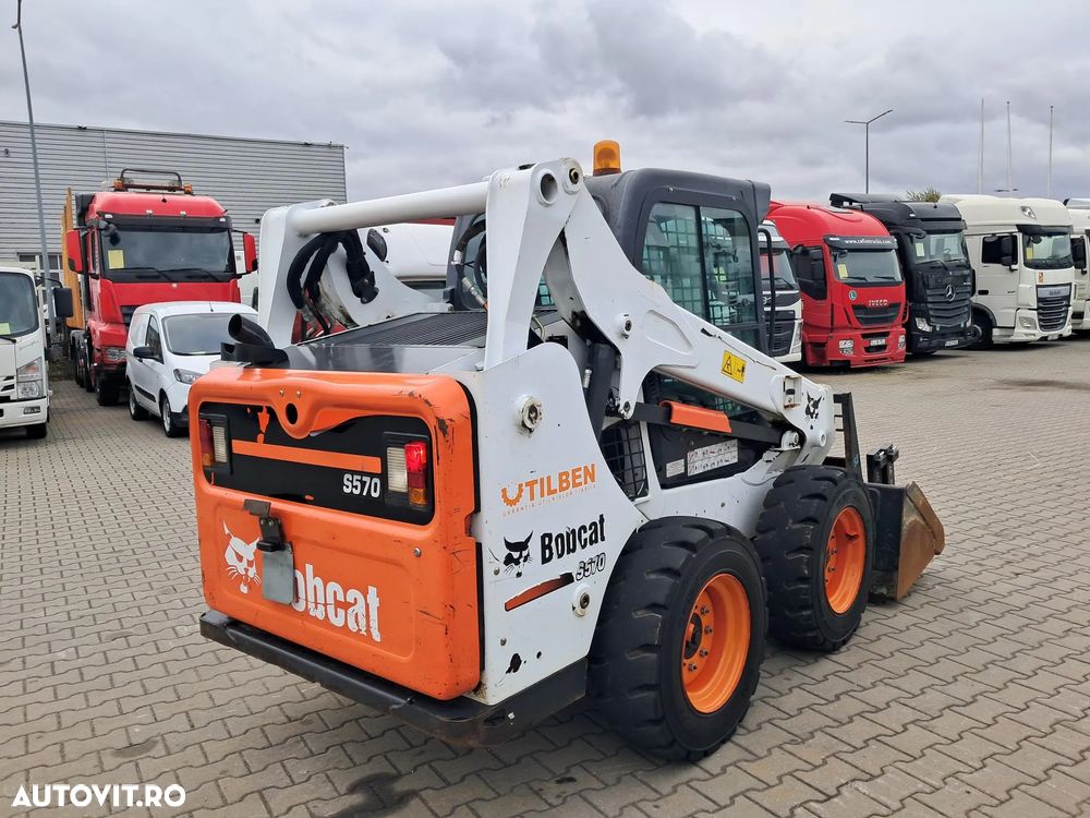 Bobcat S570 - 4