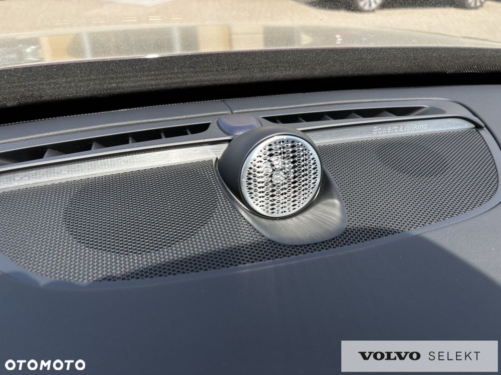 Volvo XC 90 - 13