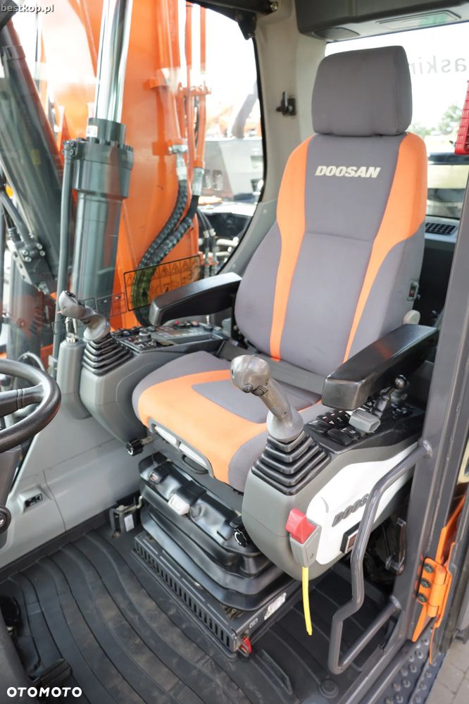 Doosan DX170W-5 - 26
