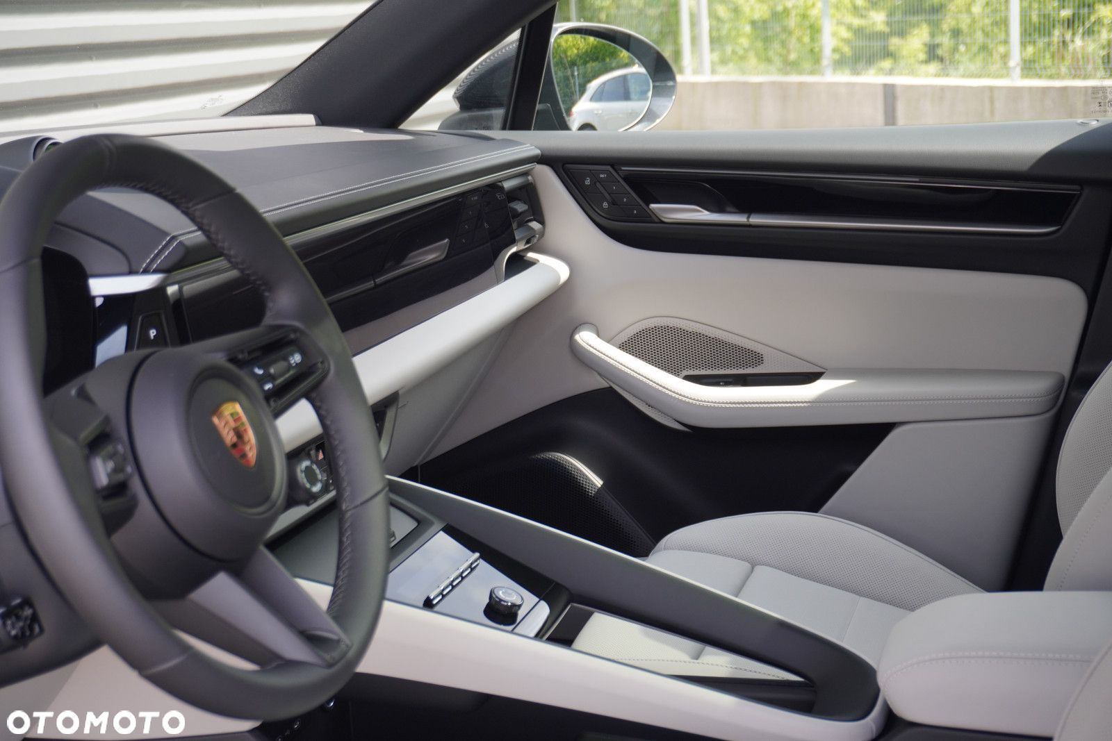 Porsche Macan - 11