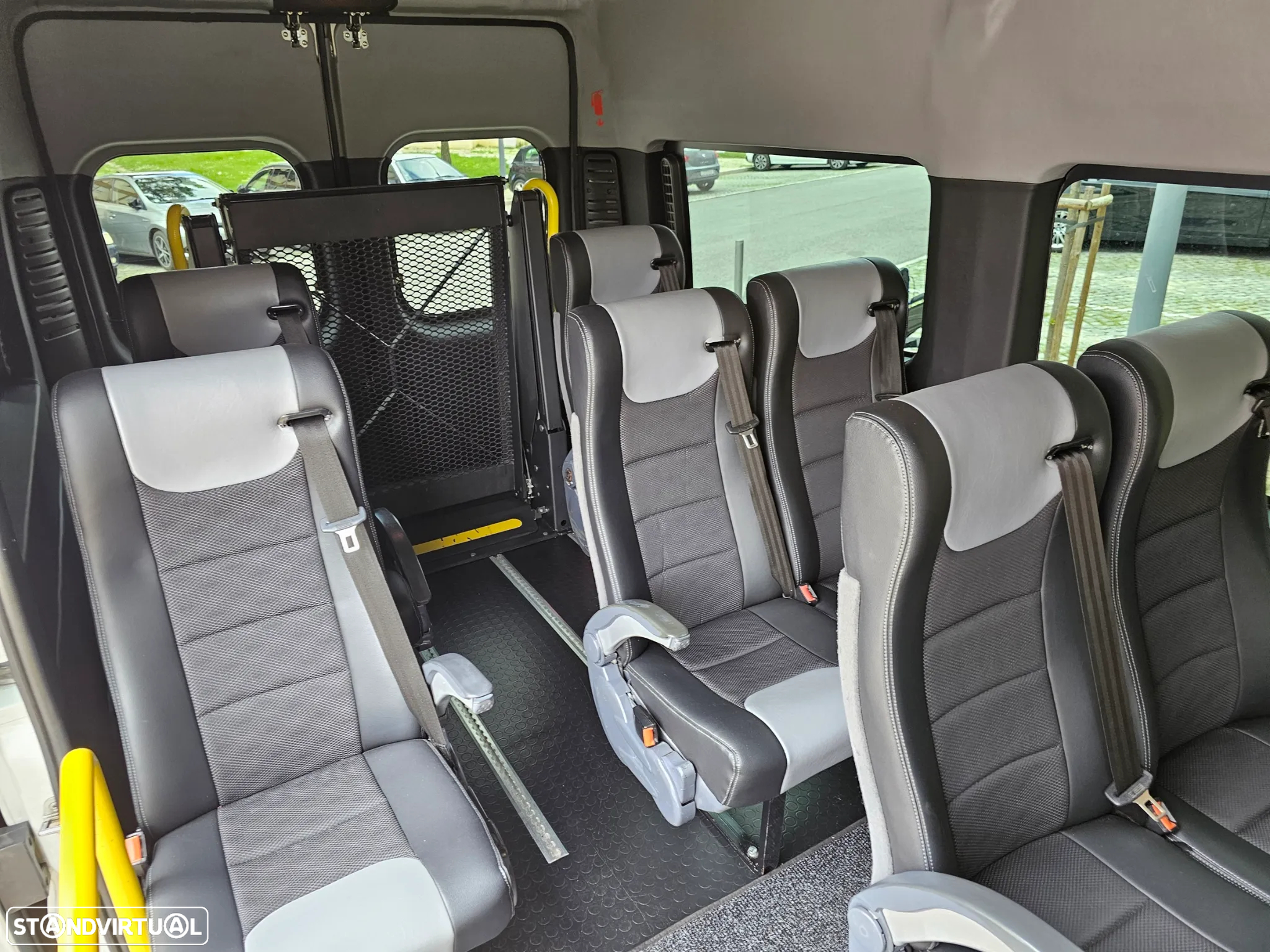 Peugeot Boxer 2.0 BlueHDi 330 L1H1 - 10