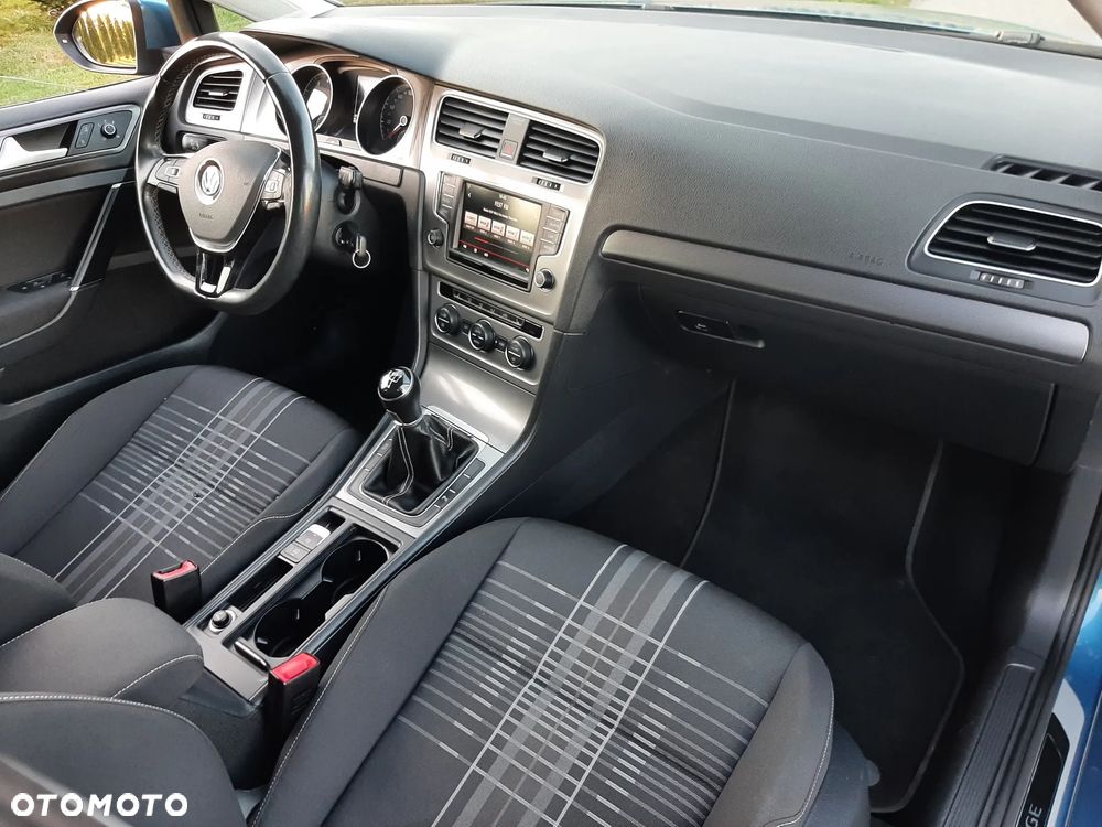Volkswagen Golf 1.2 TSI BlueMotion Technology Lounge - 10