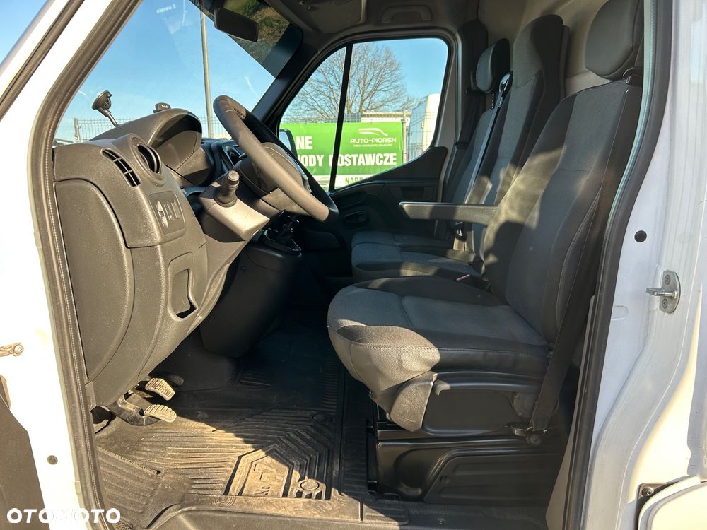 Renault Master - 11