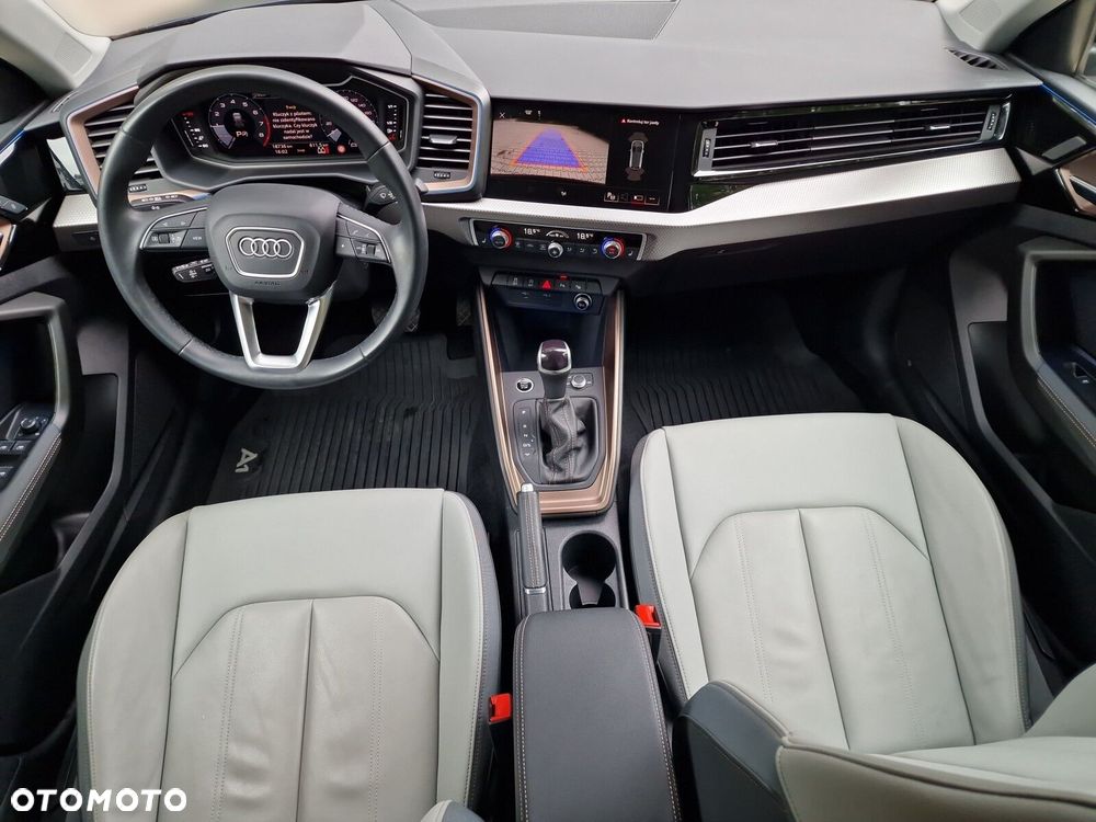 Audi A1 Sportback 35 TFSI Advanced S tronic - 22