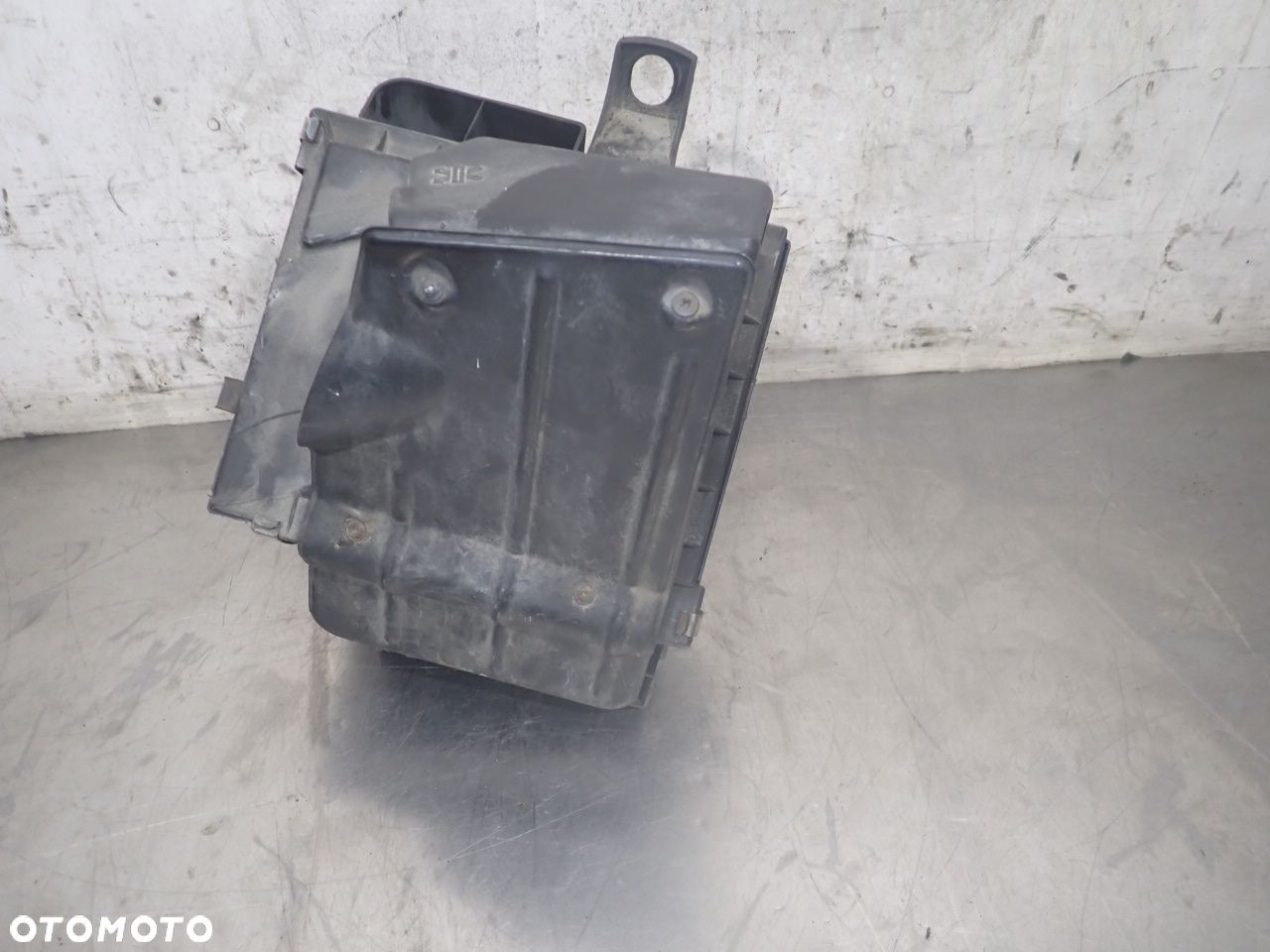 OBUDOWA FILTRA POWIETRZA VOLKSWAGEN PASSAT B5 3D0129607 - 1