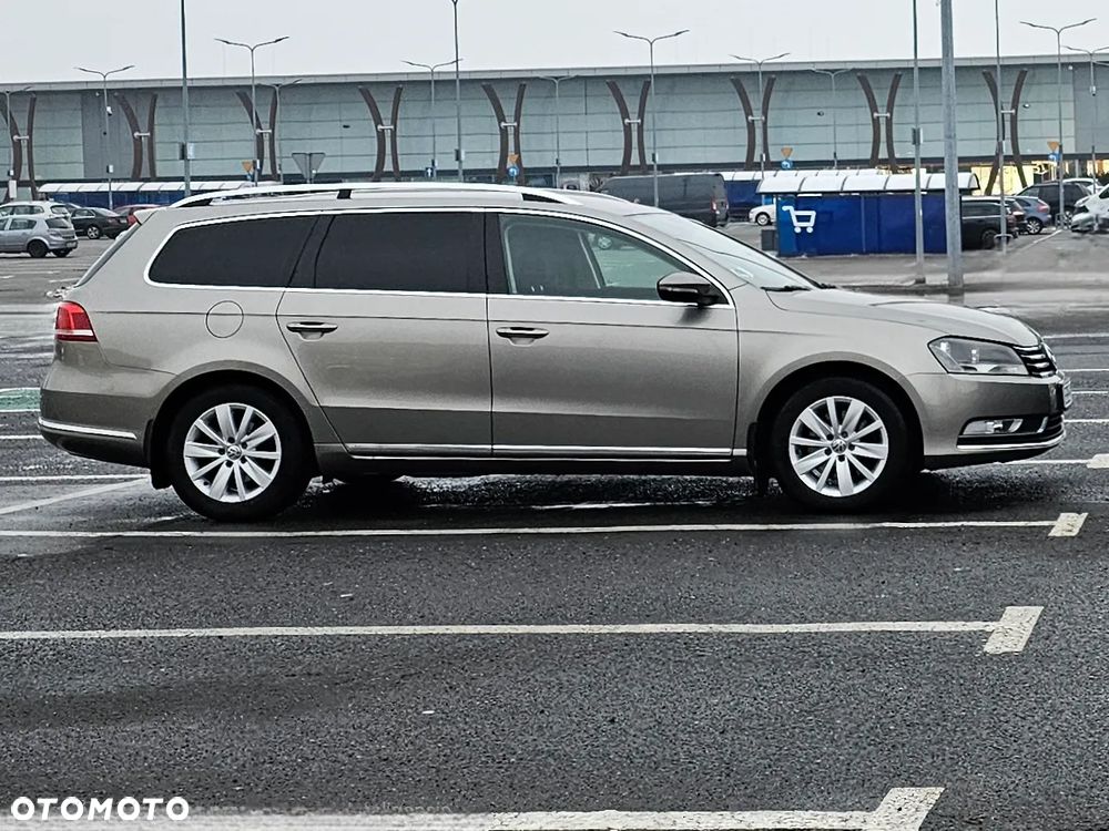 Volkswagen Passat Variant 2.0 TDI BlueMotion Technology Comfortline - 5