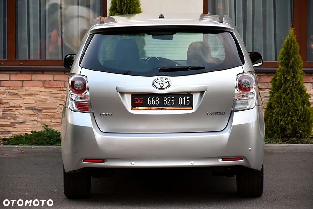 Toyota Verso 1.8 5-Sitzer Executive - 16